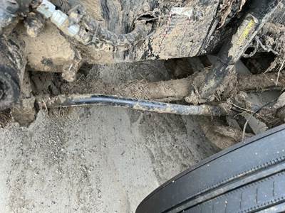 Mack Pinnacle CXU613 Suspension Parts for a Mack CXU613