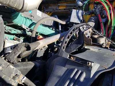 Volvo VNL Suspension Parts