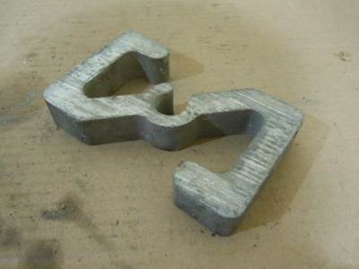 USED FRONT AXLE LEAF SPRING SPACER - 11/16 INCHES TALL, FLAT
P/N: 680-32204-52