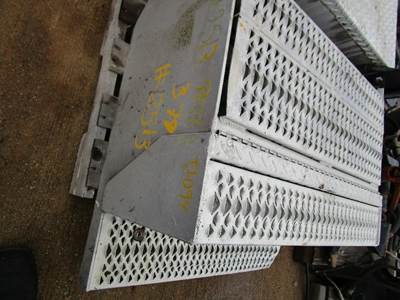 Peterbilt 379 Tool Box