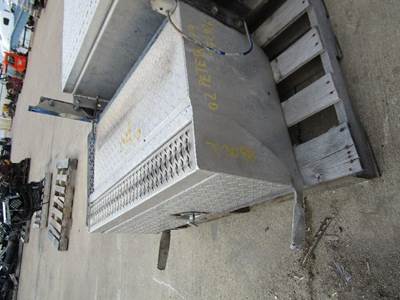 Peterbilt 379 Tool Box