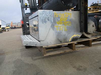 Peterbilt 379 Tool Box