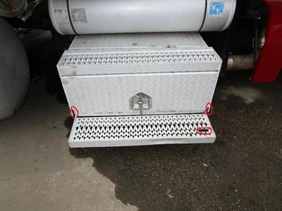 Peterbilt 379 Right Tool Box