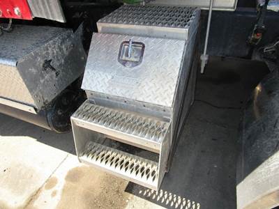 ProTech FRAME MOUNT Left Tool Box for a International 9900I