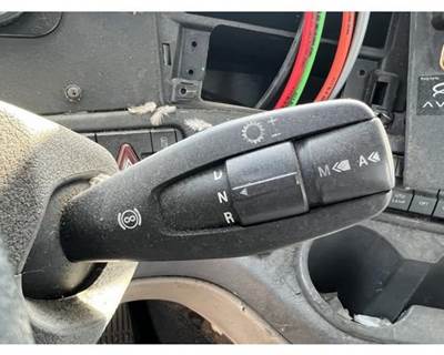 Used Detroit DT12-OB-1650 HD Automatic Transmission Controller for 2017 Freightliner Cascadia 125