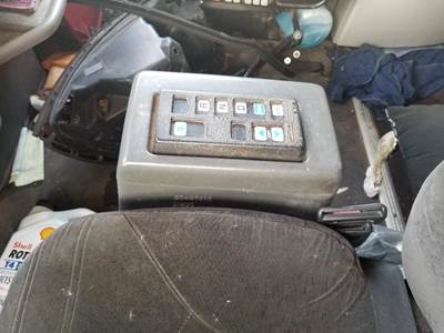 Fuller VNL Transmission Part for a Volvo VNL