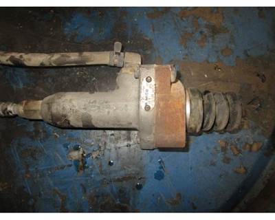 Used International Meritor Cylinder, Part # 3868300C92