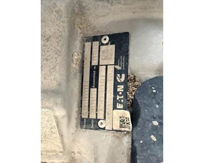 Fuller EEO-18F112C Transmission for a Kenworth T880
