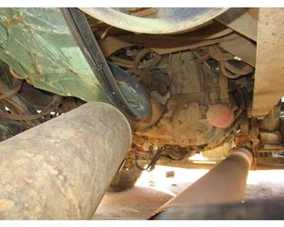Fuller FOM16E310C Transmission for a Peterbilt 386