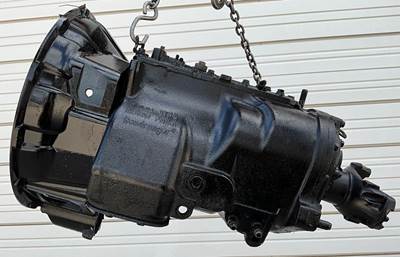 Fuller FRO16210B Transmission for a Freightliner CASCADIA 125