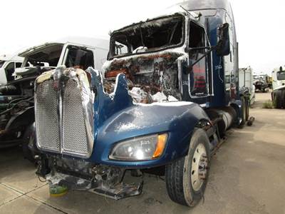 Fuller FRO16210C Transmission for a Kenworth T600