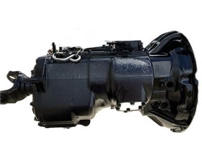 Fuller FRO16210C Transmission for a Freightliner COLUMBIA 120