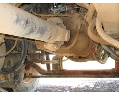 Fuller RTLO15610B Transmission for a Mack CH613