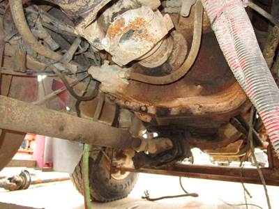 Fuller RTLO16913A Transmission for a Mack CX613 VISION