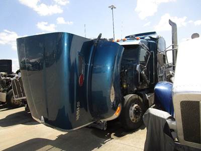 Fuller RTLO16913A Transmission for a Peterbilt 386