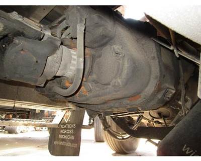 Fuller RTLO18913A Transmission for a International 9900I