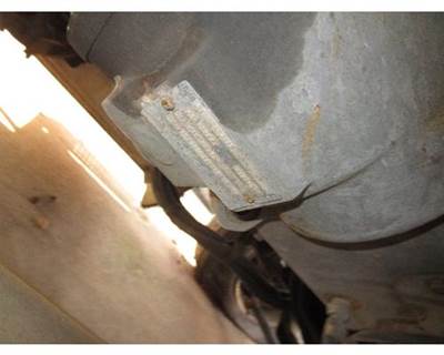 Fuller RTLO18918B Transmission for a Peterbilt 387