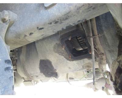 Fuller RTLO18918B Transmission for a Peterbilt 579