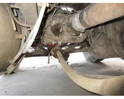 Fuller RTO16910B-DM2 Transmission for a Mack CXN613