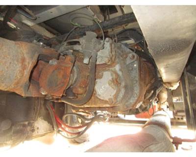 Fuller RTOC16909A Transmission for a Peterbilt 587
