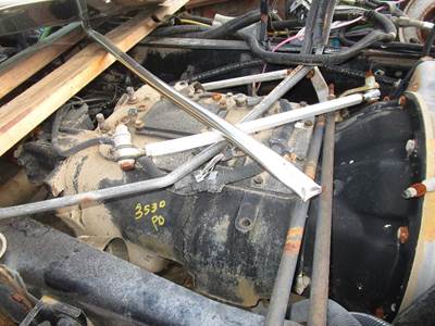 Meritor MO-16G10C-M16 Transmission for a Peterbilt 379