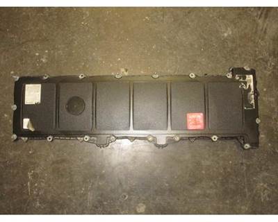 Detroit DD13 Valve Cover