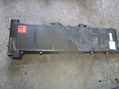 Detroit DD15 Valve Cover