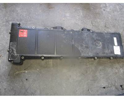 Detroit DD15 Valve Cover