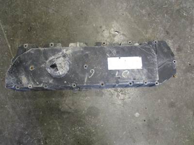 International DT466 Valve Cover