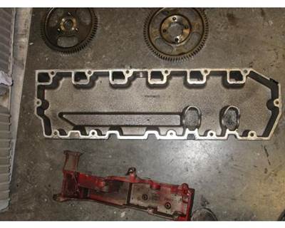 International DT466 Valve Cover