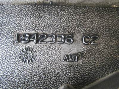 International DT466E Valve Cover