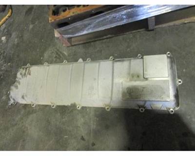 International MaxxForce 13 Valve Cover