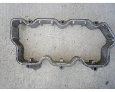 Mack E7 Valve Cover