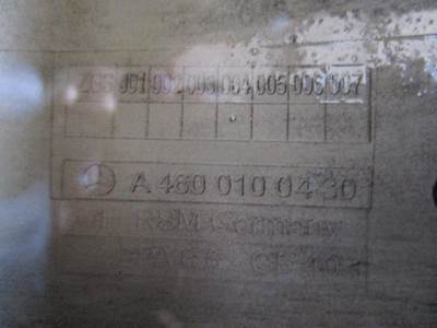 Mercedes-Benz Valve Cover