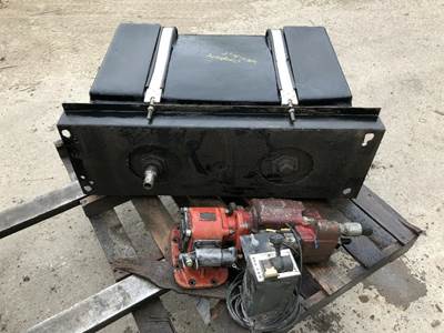 USED WET KIT HYDRAULIC TANK 