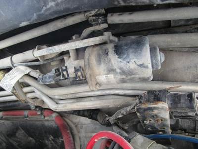 Freightliner Cascadia Windshield Wiper Motor for a Freightliner CASCADIA 125