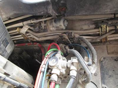 Freightliner Cascadia Windshield Wiper Motor for a Freightliner CASCADIA 125