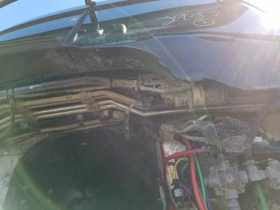 Freightliner Cascadia Windshield Wiper Motor for a Freightliner CASCADIA 125