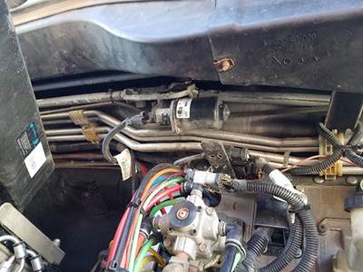 Freightliner Cascadia Windshield Wiper Motor for a Freightliner CASCADIA 125