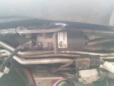 Freightliner Cascadia Windshield Wiper Motor for a Freightliner CASCADIA 125