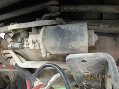 Freightliner Cascadia Windshield Wiper Motor for a Freightliner CASCADIA 125