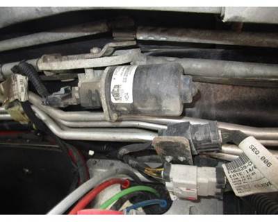 Freightliner Cascadia Windshield Wiper Motor for a Freightliner CASCADIA 125
