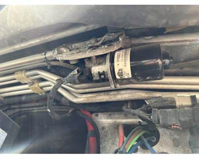 Freightliner Cascadia Windshield Wiper Motor for a Freightliner CASCADIA 125