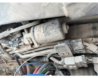 Freightliner Cascadia Windshield Wiper Motor for a Freightliner CASCADIA 125