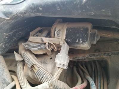 Freightliner Columbia Windshield Wiper Motor for a Freightliner COLUMBIA 120