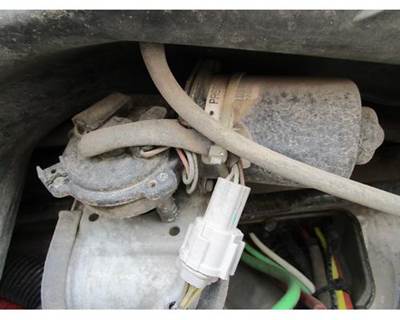 Freightliner Columbia Windshield Wiper Motor for a Freightliner COLUMBIA 120