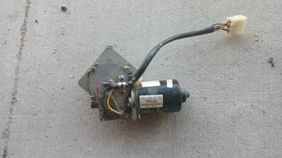 Freightliner FL70 Windshield Wiper Motor