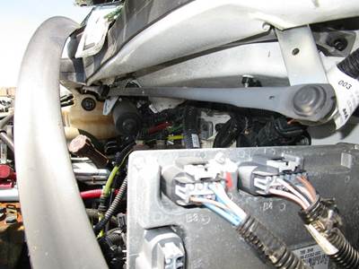 Freightliner S2G Windshield Wiper Motor