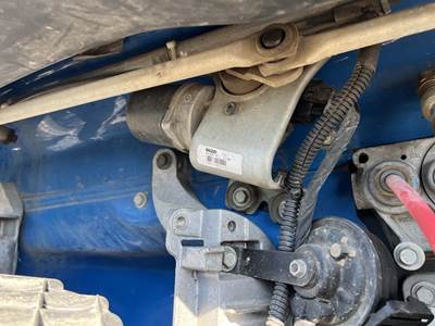 Kenworth T680 Windshield Wiper Motor