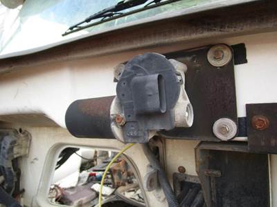 Sterling L7500 Windshield Wiper Motor for a Sterling L7501